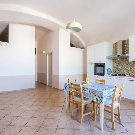 La Marina By Tizzano House Apartment *